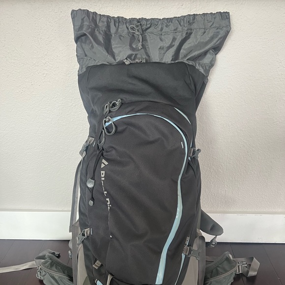 Black Diamond Onyx 55L Backpack Size SM/M. - Picture 3 of 9